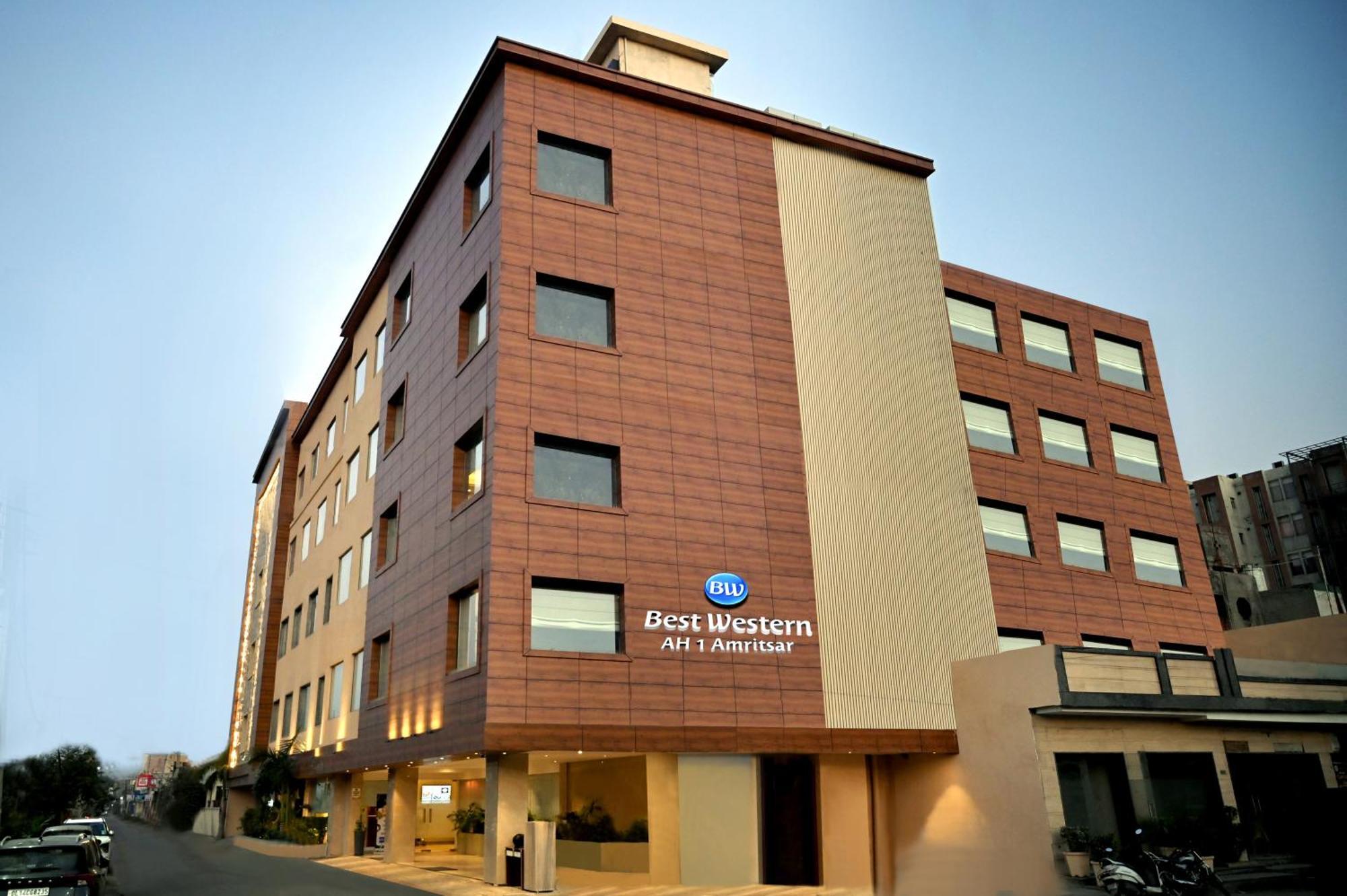 Best Western Ah1 Amritsar Eksteriør bilde